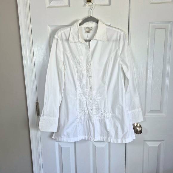 Puli Tops - Vintage Puli white button down shirt floral embroidery women's 12